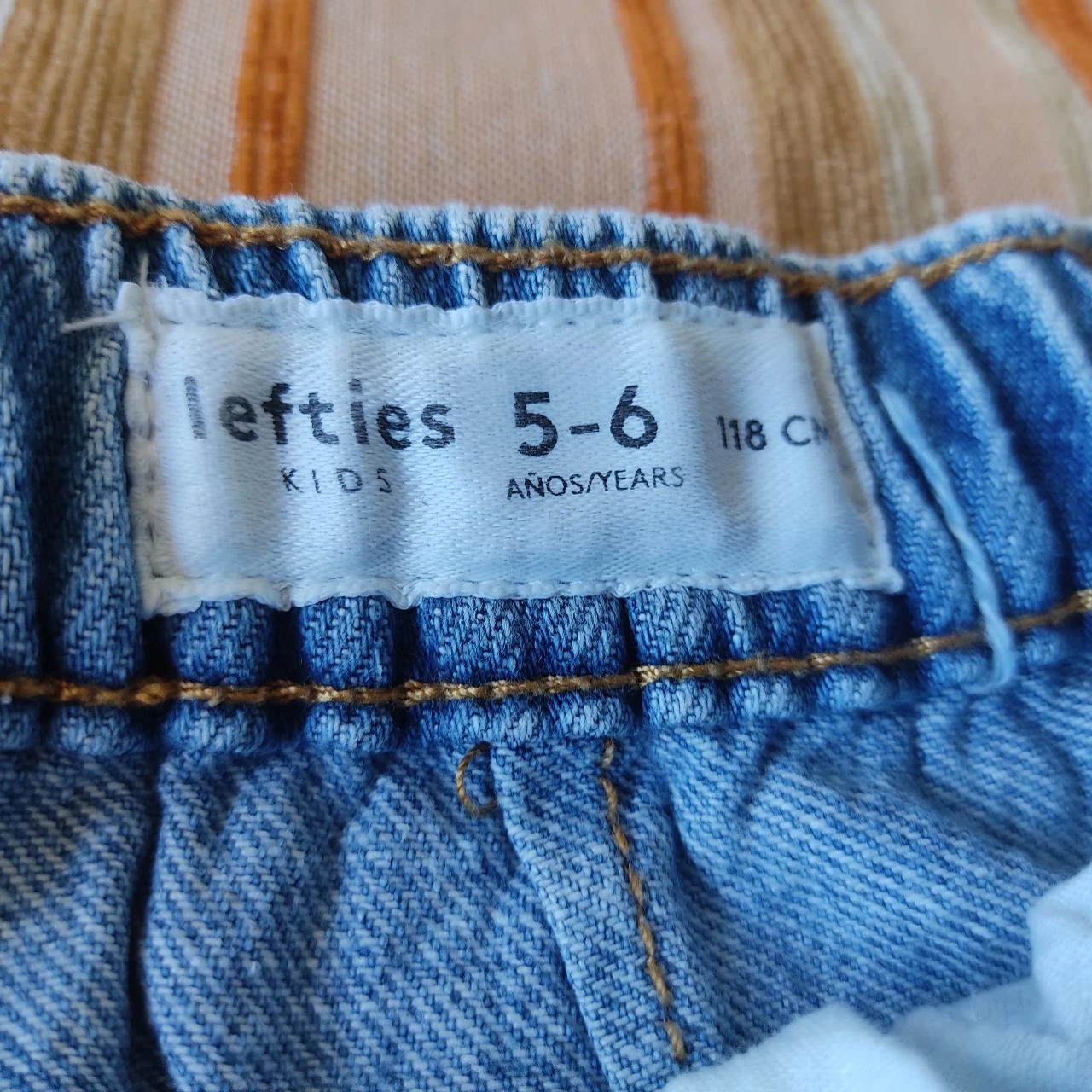 Short jeans. Size 5-6 A (118 cm) – photo 3